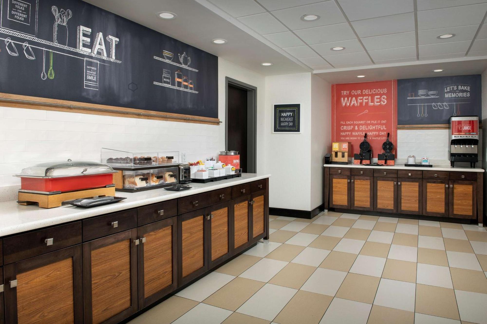 Hampton Inn Knoxville Clinton I-75 Ngoại thất bức ảnh